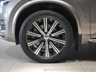 Volvo Ostatní modely XC90 2,0 T8 AWD B&W,Vzduch 2020