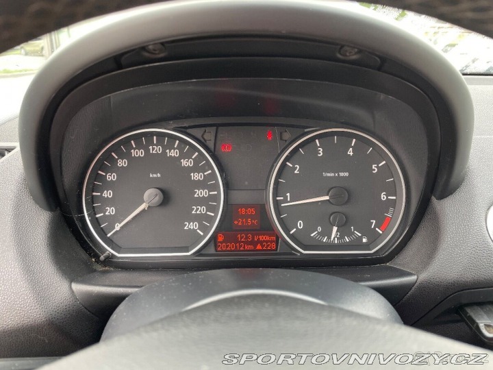 BMW 1 2,0 E87 120i 110kw 2005