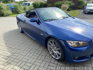 BMW 3 v automatu s 3 litrem 2007