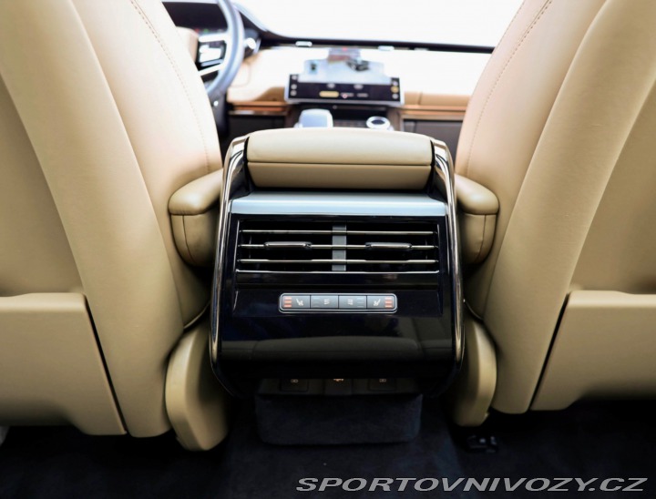 Ostatní značky Ostatní modely Land Rover Range Rover Sport P440e Dynamic 3.0 V6 eHy 2023