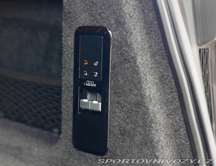 Ostatní značky Ostatní modely Land Rover Range Rover Sport P440e Dynamic 3.0 V6 eHy 2023