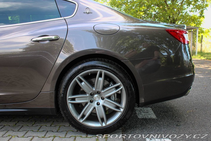 Maserati Quattroporte S Q4 / AJ NA SPLÁTKY / P 2014