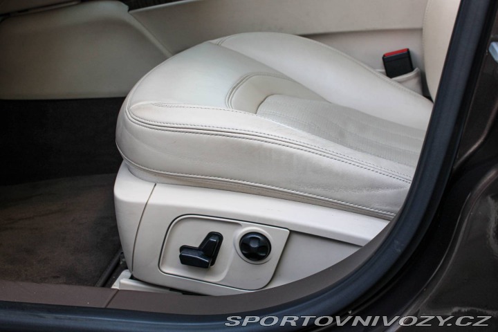 Maserati Quattroporte S Q4 / AJ NA SPLÁTKY / P 2014