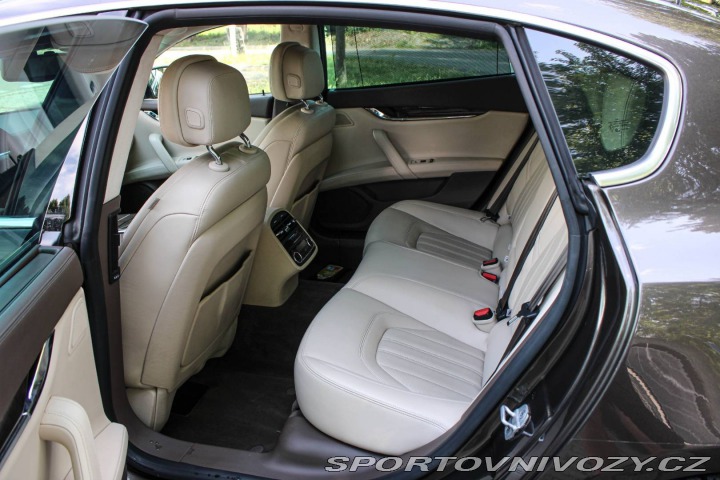 Maserati Quattroporte S Q4 / AJ NA SPLÁTKY / P 2014