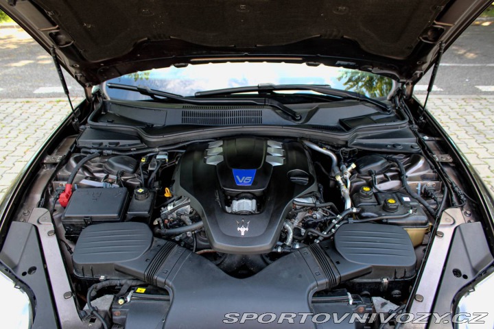 Maserati Quattroporte S Q4 / AJ NA SPLÁTKY / P 2014