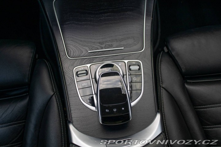 Mercedes-Benz C Kombi 350e , Plug-in hyb 2016