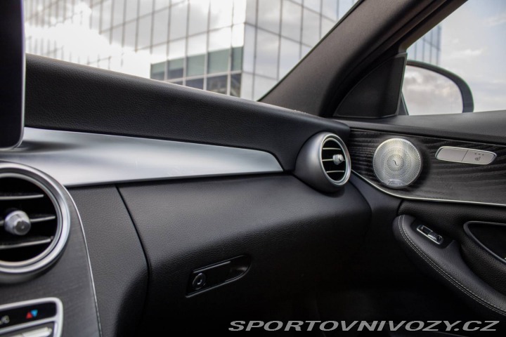 Mercedes-Benz C Kombi 350e , Plug-in hyb 2016