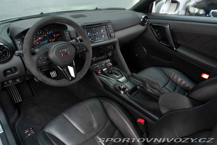 Nissan GT-R 2017