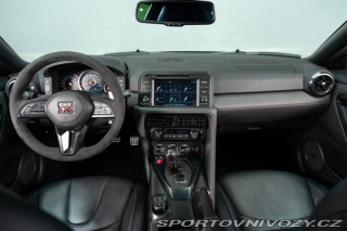 Nissan GT-R  2017