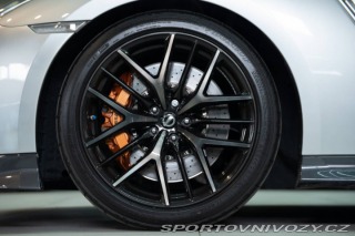 Nissan GT-R  2017
