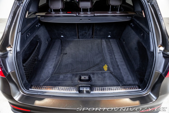 Mercedes-Benz Ostatní modely GLC SUV Mercedes-AMG 43 4 2017