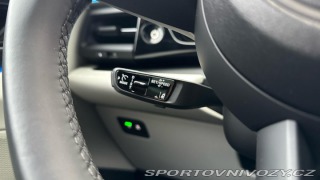 Porsche Macan 4 Electric 2024