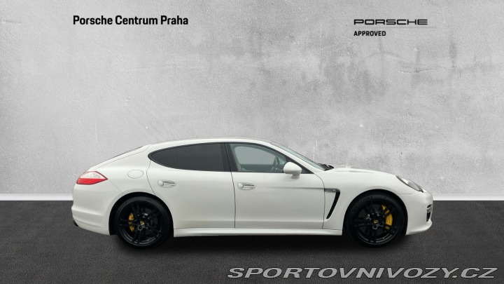 Porsche Panamera Turbo S 2012