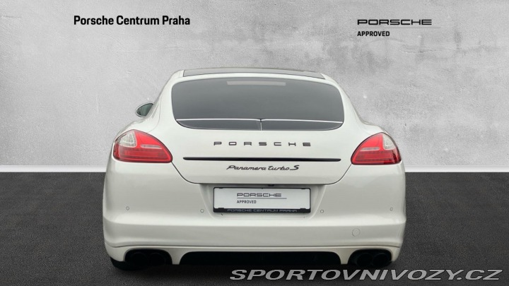 Porsche Panamera Turbo S 2012