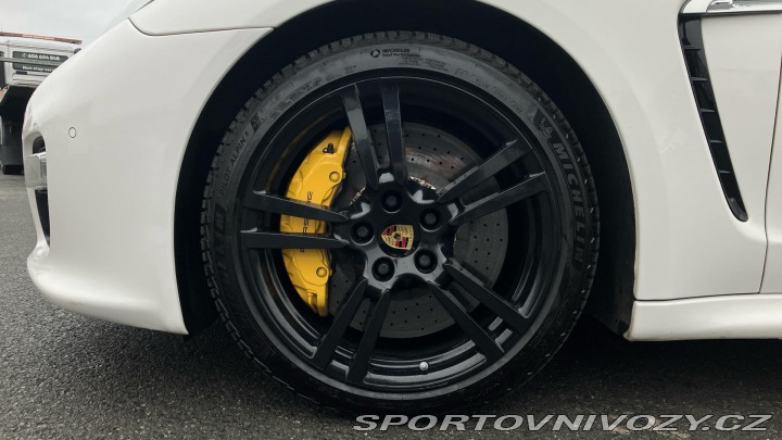Porsche Panamera Turbo S 2012