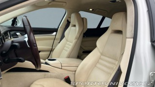 Porsche Panamera Turbo S 2012
