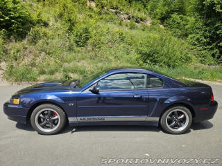 Ford Mustang Bullitt 2001