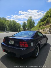 Ford Mustang Bullitt 2001