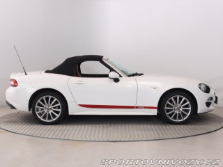 Fiat 124 Spider Lusso 1.4 T 2017