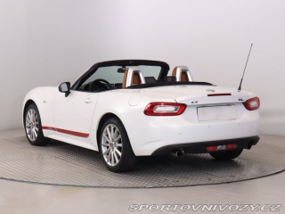 Fiat 124 Spider Lusso 1.4 T 2017
