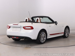 Fiat 124 Spider Lusso 1.4 T 2017