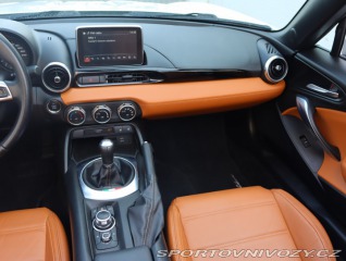 Fiat 124 Spider Lusso 1.4 T 2017