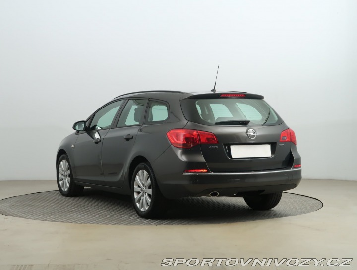 Opel Astra 2.0 CDTI 2015