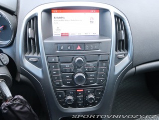 Opel Astra 2.0 CDTI 2015