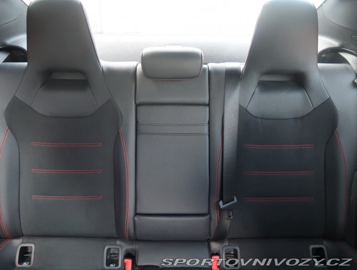 Mercedes-Benz CLA AMG Paket 220d 2021