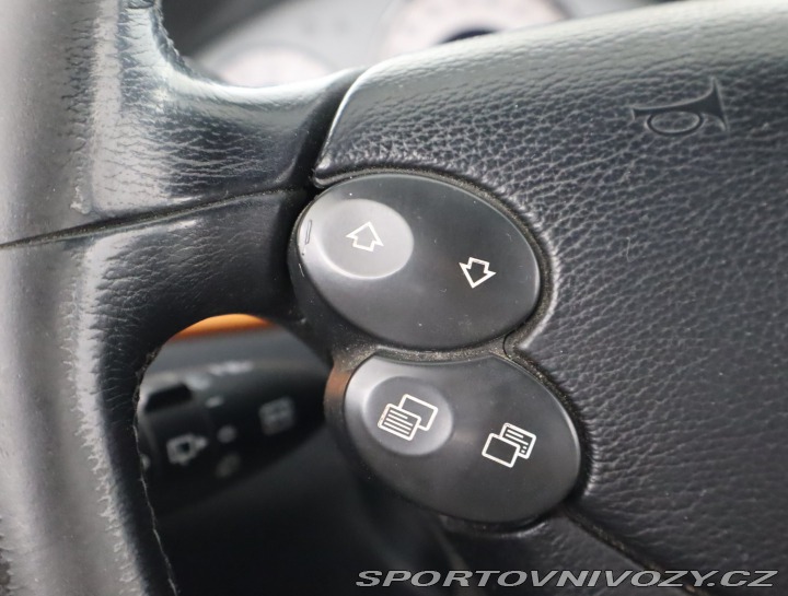 Mercedes-Benz E Avantgarde E 320 CDI 2006