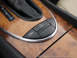 Mercedes-Benz E Avantgarde E 320 CDI 2006