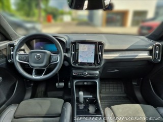 Volvo Ostatní modely XC40 0,0 RECHARGE TWIN PRO 4x4 2021