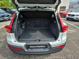 Volvo Ostatní modely XC40 0,0 RECHARGE TWIN PRO 4x4 2021