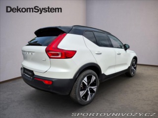 Volvo Ostatní modely XC40 0,0 RECHARGE TWIN PRO 4x4 2021
