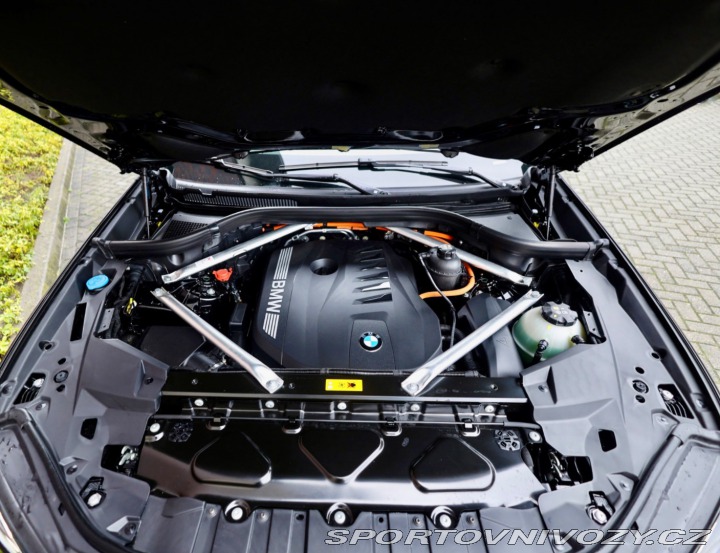 BMW X5 50e xDrive M SPORT *SkyL 2024