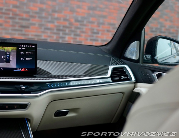 BMW X5 50e xDrive M SPORT *SkyL 2024