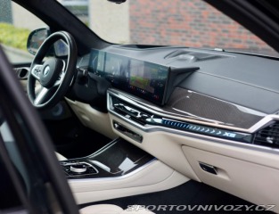 BMW X5 50e xDrive M SPORT *SkyL 2024