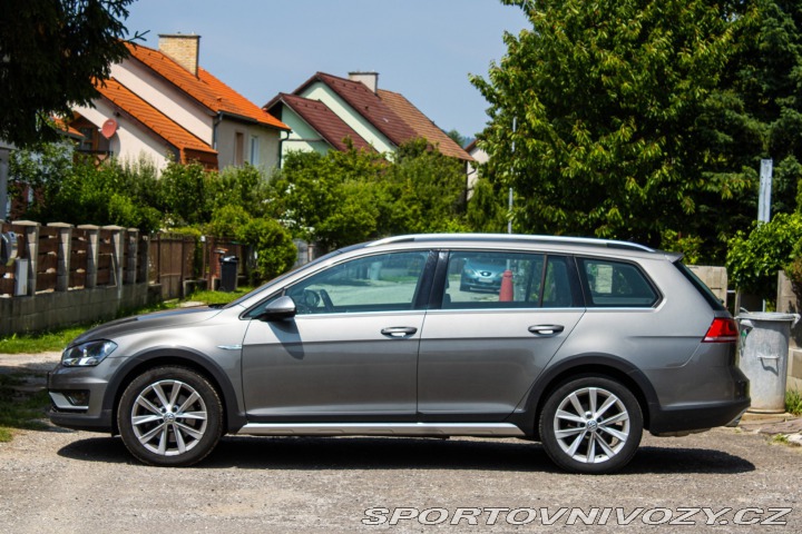 Volkswagen Golf Variant Varian Alltrack 2016