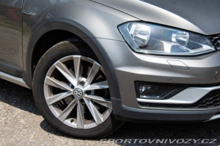 Volkswagen Golf Variant  Varian Alltrack 2016