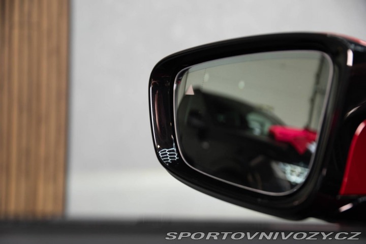 BMW M2 2025