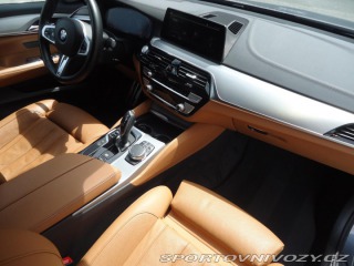 BMW 6  2020