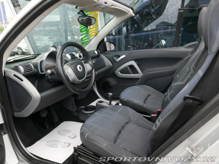 Smart Fortwo 0,8 cdi Cabrio REZERVACE 2008