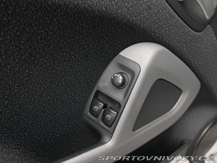 Smart Fortwo 0,8 cdi Cabrio REZERVACE 2008