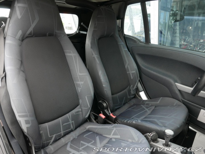 Smart Fortwo 0,8 cdi Cabrio REZERVACE 2008