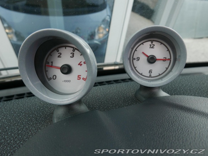Smart Fortwo 0,8 cdi Cabrio REZERVACE 2008