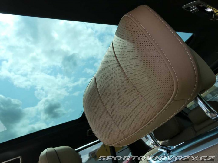 Ostatní značky Ostatní modely Land Rover Range Rover 3,0 Autobiography P550e 2025