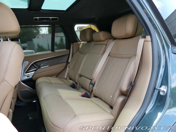 Ostatní značky Ostatní modely Land Rover Range Rover 3,0 Autobiography P550e 2025
