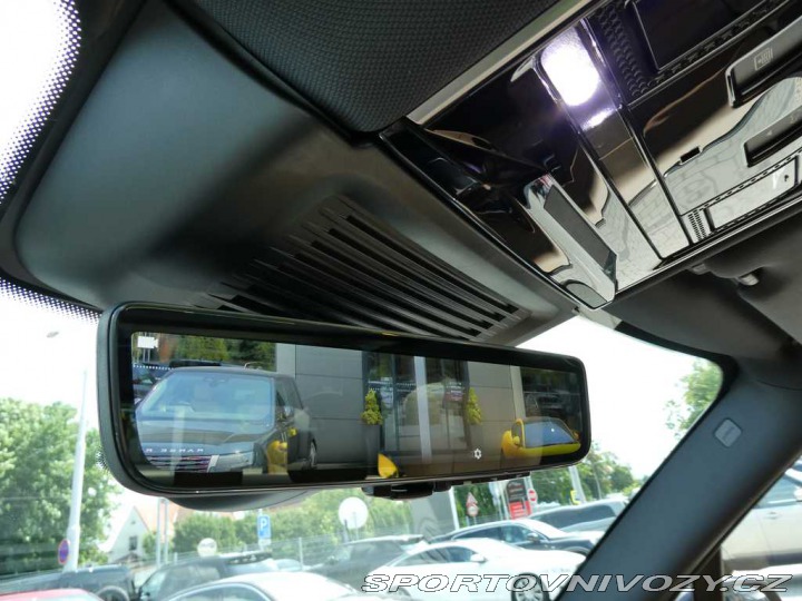 Ostatní značky Ostatní modely Land Rover Range Rover 3,0 Autobiography P550e 2025