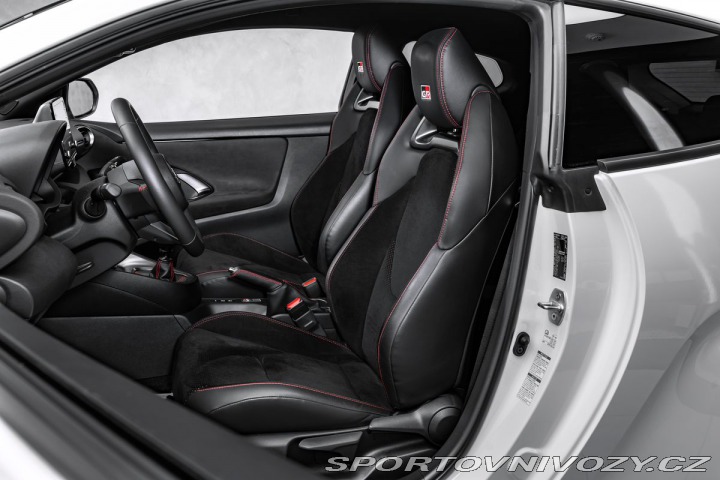 Toyota Yaris GR 261PS Performance 2021