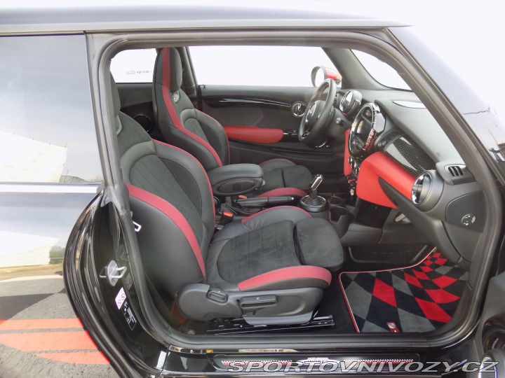 Mini Cooper 2.0/JCW/1.Maj.ČR/LED/DPH/ 2018